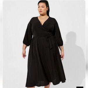 Torrid Tea Length Studio Crepe de Chine Surplice Dress Size 2X Black